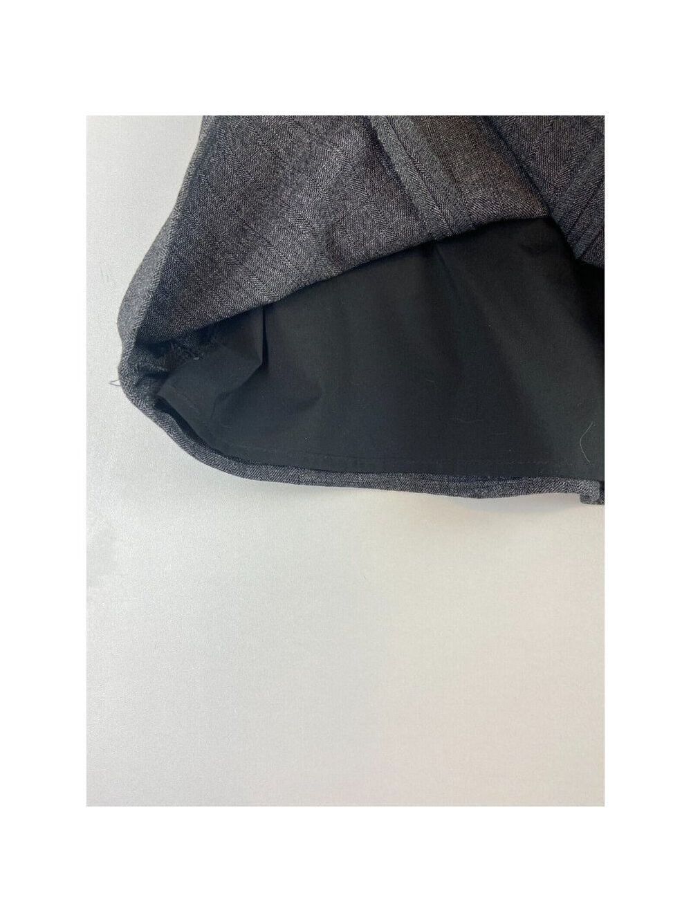 Cleo Charcoal Flippy Suiting Skirt Size 6 - Picture 7 of 12